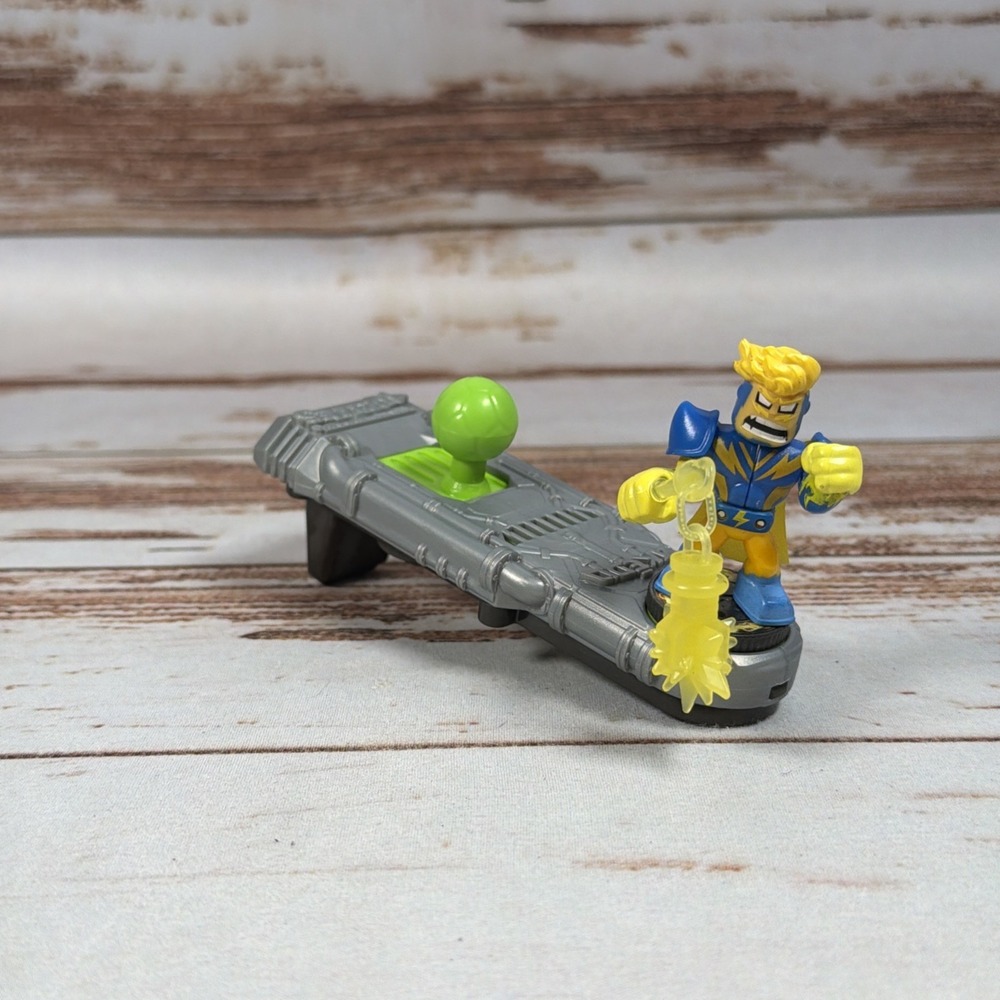 Legends of Akedo Powerstorm Thunderpants Mini Battling Action Figure Controller